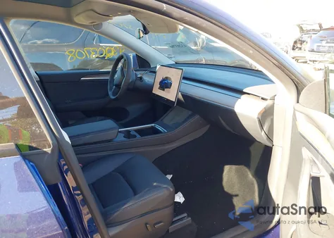 2024 Tesla Model Y Long Range Dual Motor All-Wheel Drive/Rwd from USA, damaged, VIN 7SAYGDED6RF133719